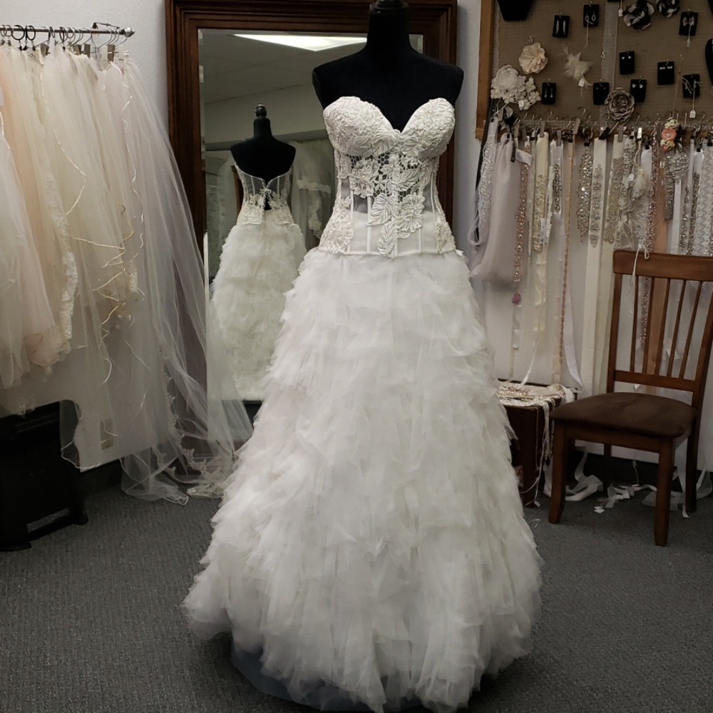 Chic Nostalgia 2-piece Wedding gown, Size 10